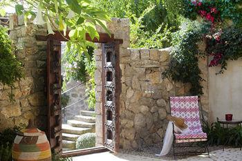 Hotel & Restaurant Jardi D'arta Arta